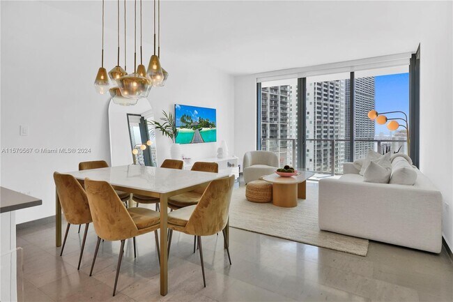 Foto del edificio - 68 SE 6th St