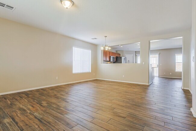 Building Photo - 3152 E San Manuel Rd