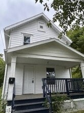Building Photo - 1122 Sherman St