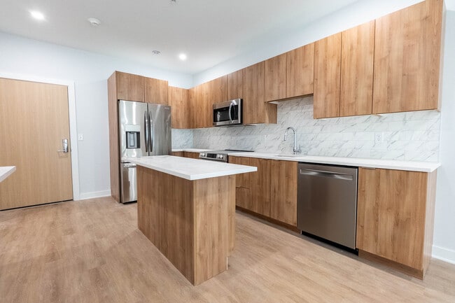 Building Photo - The Rise Downtown