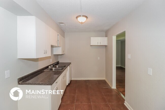 Foto del edificio - 4065 Meadow Dr