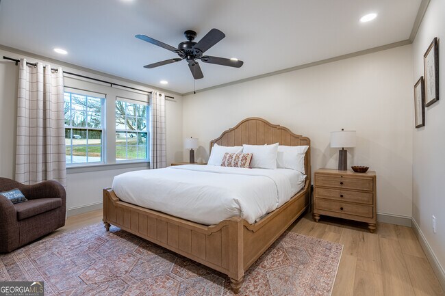 Foto del edificio - 26 Jennifer Ln