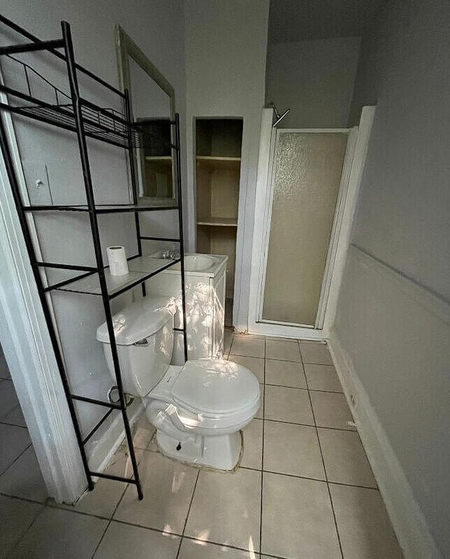 Foto del edificio - 4942 N 7th St