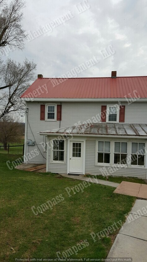 Primary Photo - $795 - 2 Bed, 1 Bath - Denver
