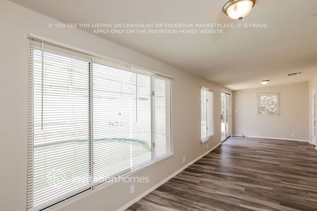 Foto del edificio - 1716 E Juniper Ave