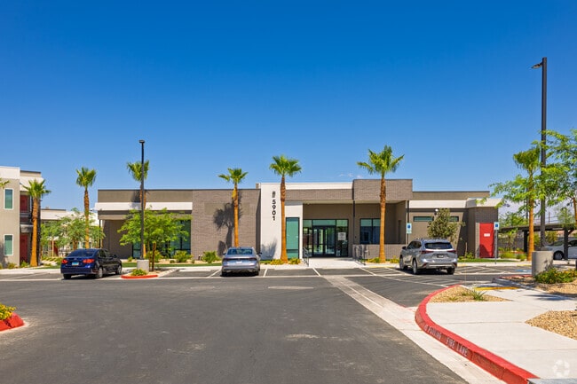 Foto del edificio - Beals-Henderson Pointe