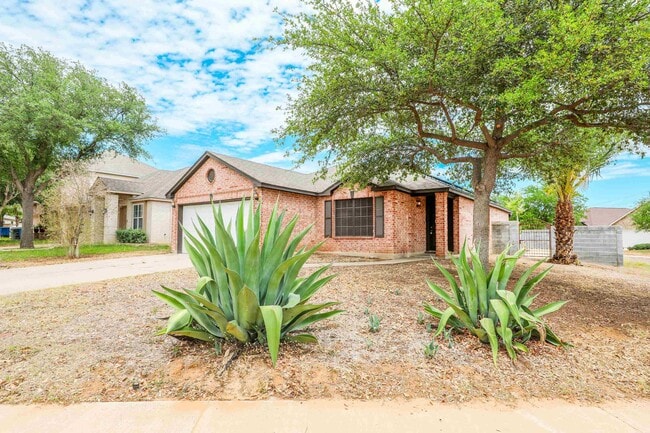 Foto del edificio - 101 Jacales Court