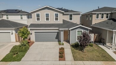 Building Photo - 2844 N Vahe Ave