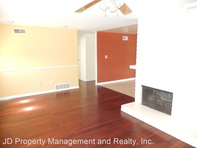 Building Photo - 3 br, 2 bath House - 1498 Country Crest Dr