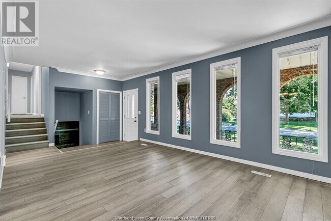 Building Photo - 490 KENWOOD