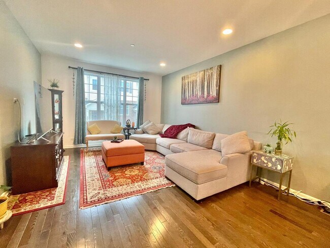 Foto del edificio - 304 Lexington Ln