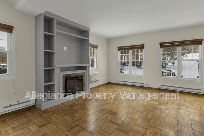 Foto del edificio - 1400 Martha Custis Dr