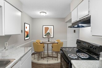 Interior Photo - Dream Little Rock