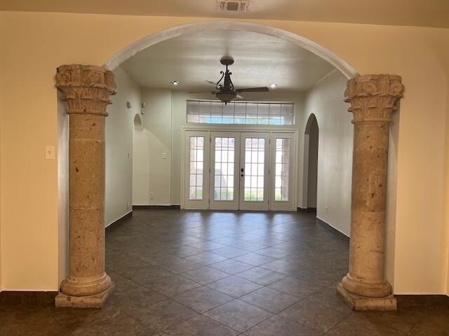 Foto del edificio - 8805 Liberty Loop