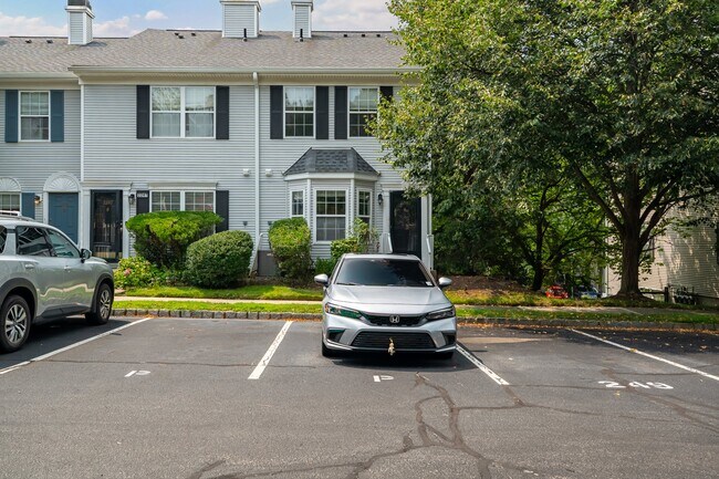 Foto del edificio - 2246 Margaret Ct