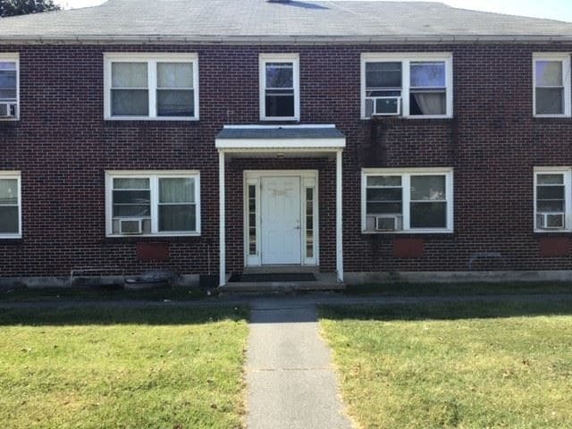Building Photo - 3206 Kutztown Rd