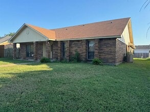 Building Photo - 4706 Seaport Dr