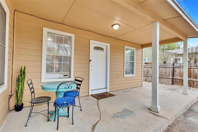 Building Photo - 4609 Gonzales St