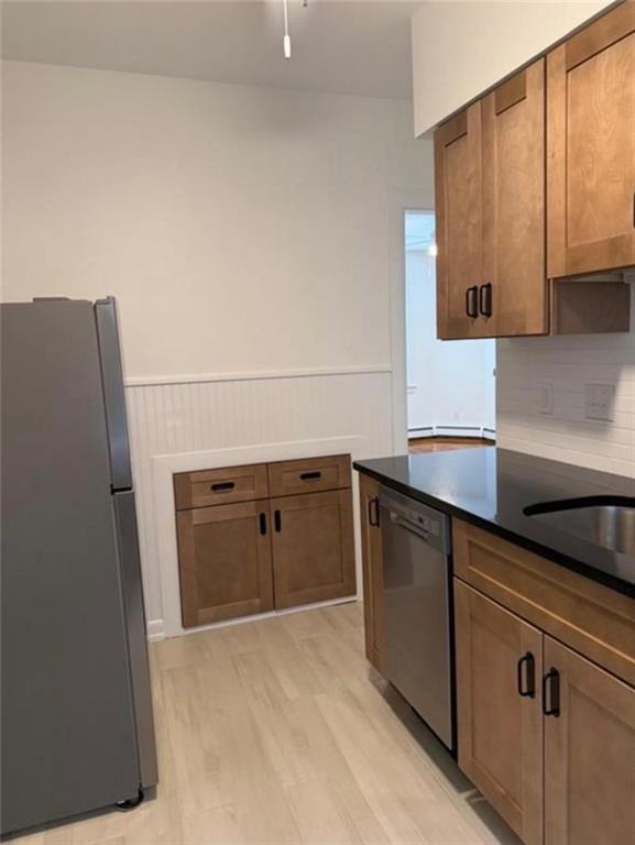 Foto del edificio - 140 Humboldt Ave