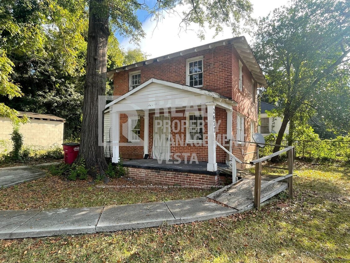 Primary Photo - 2677 Napier Ave