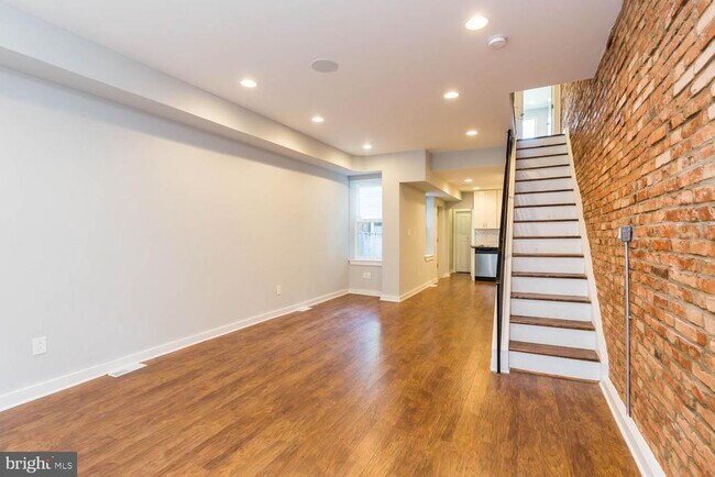 Foto del edificio - 1314 N Newkirk St
