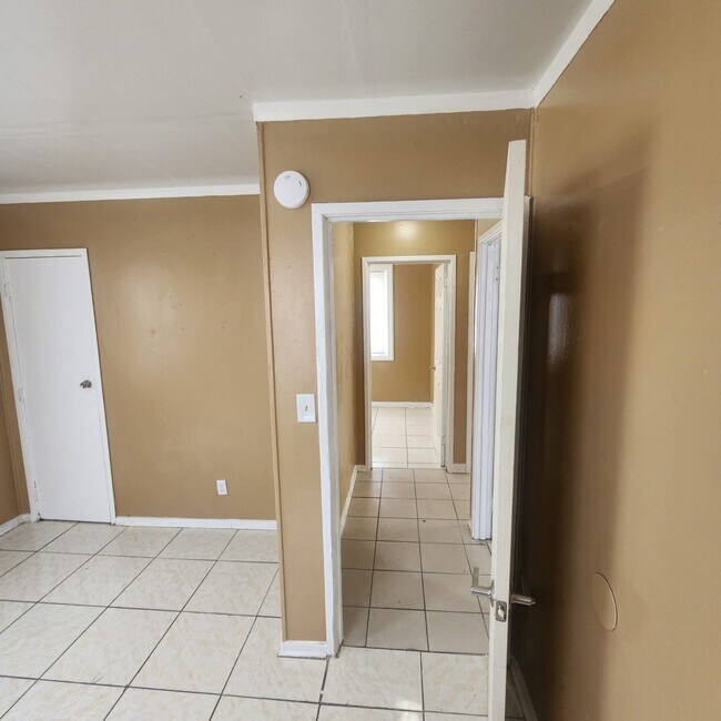 Bedroom 3 - 741 W 3rd St