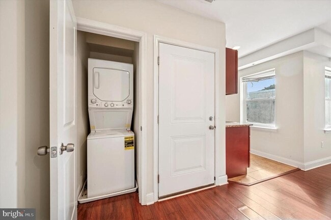 Foto del edificio - 1421 N 18th St