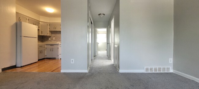 Building Photo - 4094 Balwynne Park Rd