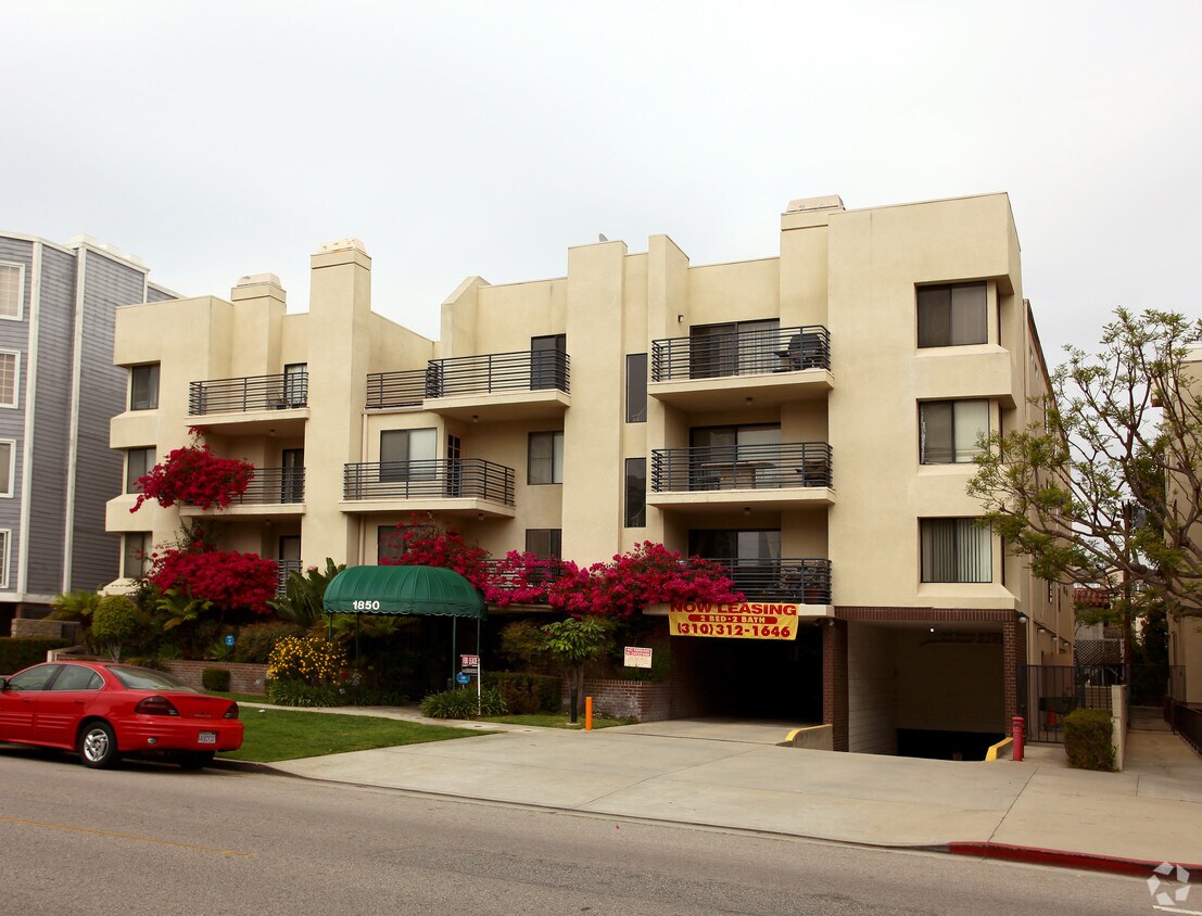 1850 Veteran Ave, Los Angeles, CA 90025 Apartments in Los Angeles, CA