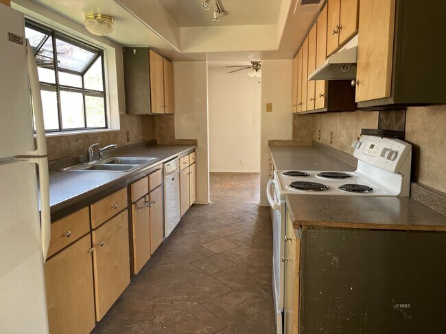 Foto del edificio - 328 Vermillion Cir