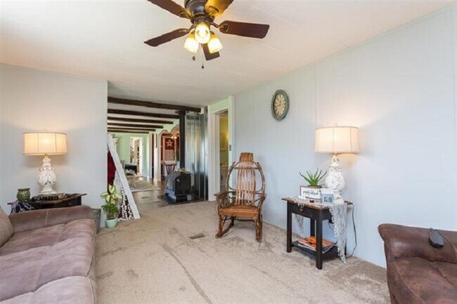 Building Photo - 4210 Bloomer Springs Rd