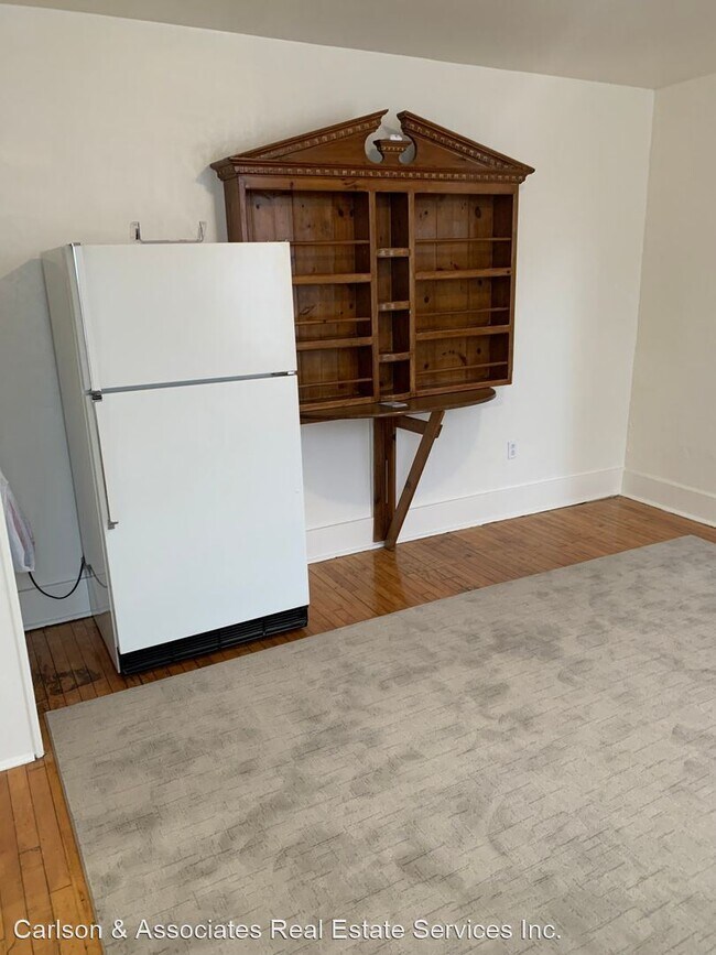Foto del edificio - 1 br, 2 bath House - 1122 E Carson st
