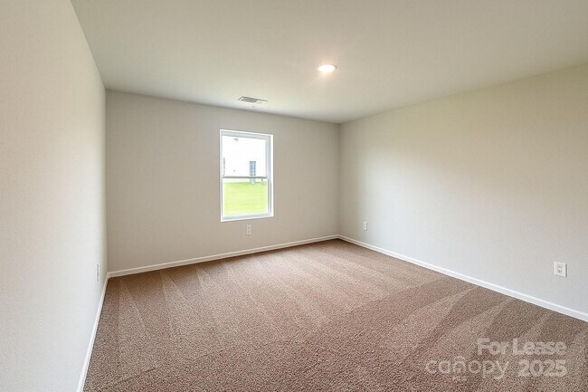 Building Photo - 9350 Creedmore Hills Dr