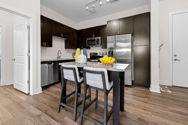 Apartamentos Presley Uptown — foto de la comunidad - Presley Uptown