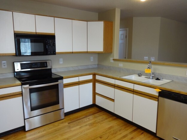 Building Photo - 4057 S Kirk Ct