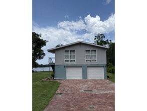 Building Photo - 1441 Balmy Beach Dr