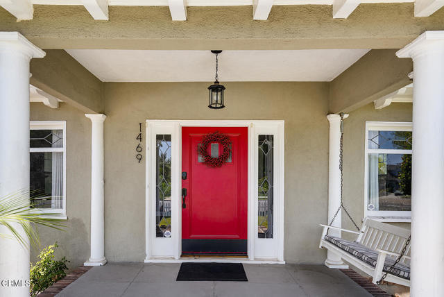 Building Photo - 1469 Las Lunas St