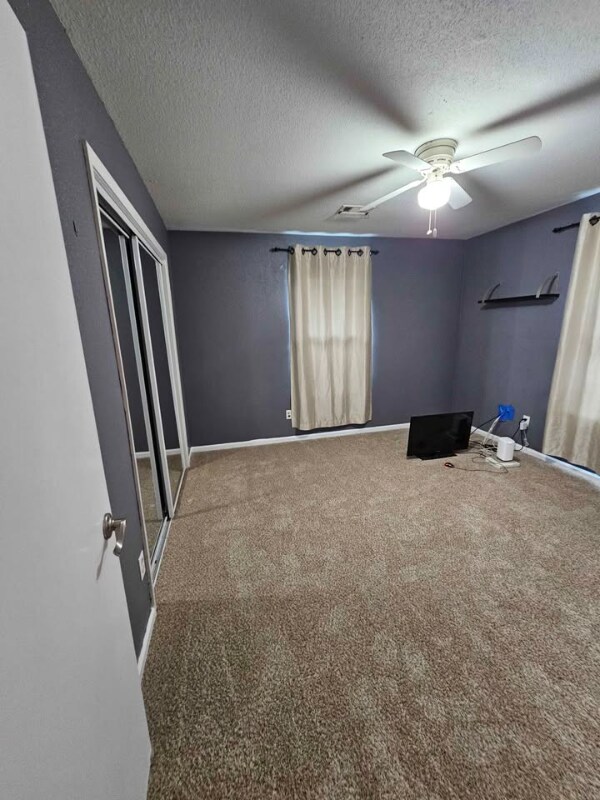 Foto del edificio - 9810 Thorn St