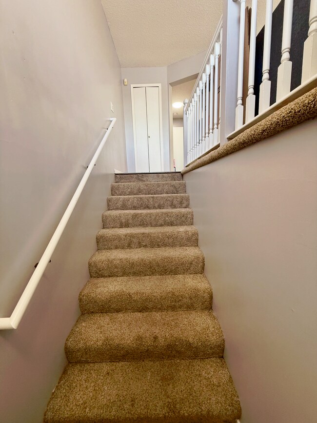 Foto del edificio - 14546 Cobalt Ave