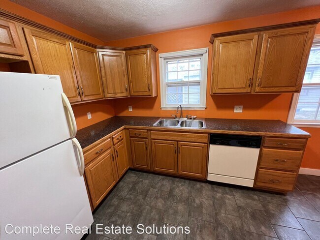 Foto del edificio - 2 br, 1 bath House - 522 W Elm