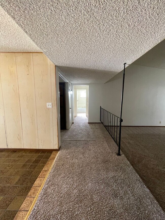 Building Photo - 737 Sonora Ave