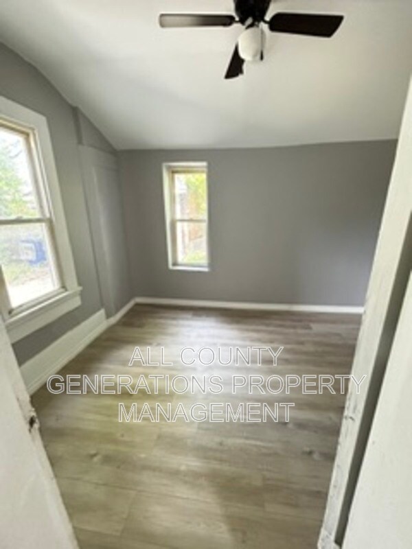 Foto del edificio - 1230 Norwood Rd