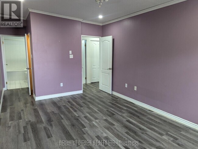 Photo du bâtiment - 1275 Markham Rd