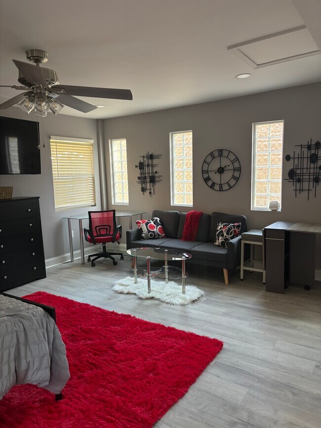 Foto del edificio - 6245 Cracklingtown Rd