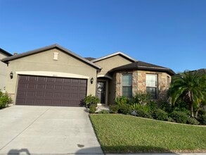 Building Photo - 8835 Hinsdale Heights Dr