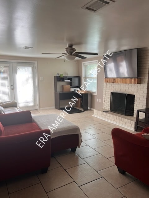 Building Photo - 304 Harding Rd