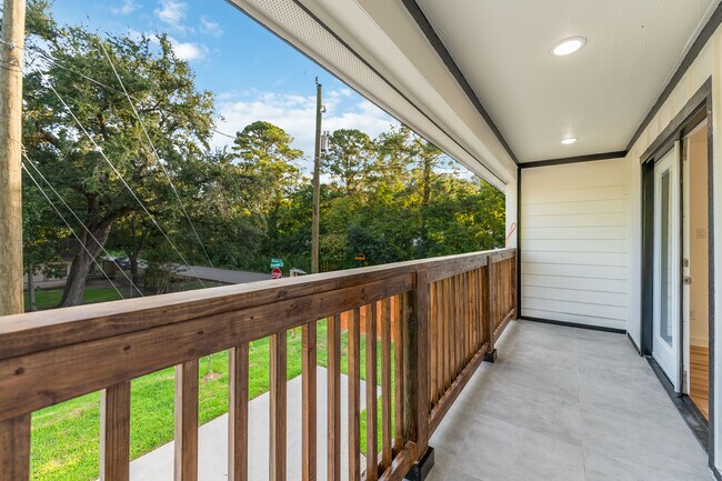 Foto del edificio - 7652 Fawnridge Dr