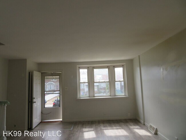 Building Photo - 3 br, 1.5 bath House - 2261 Friendship St.