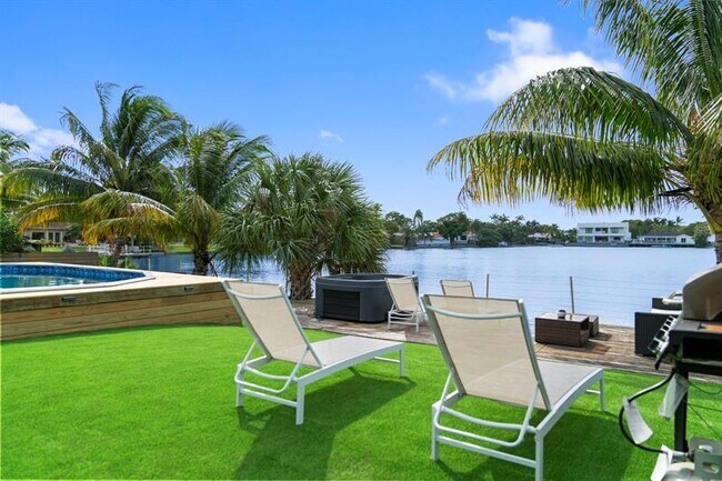 Foto del edificio - 20730 NE 23rd Ave