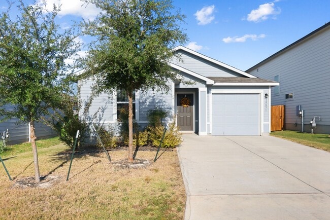 Building Photo - Well-Maintained 3-Bedroom Home – Ideal for Students & Professionals!